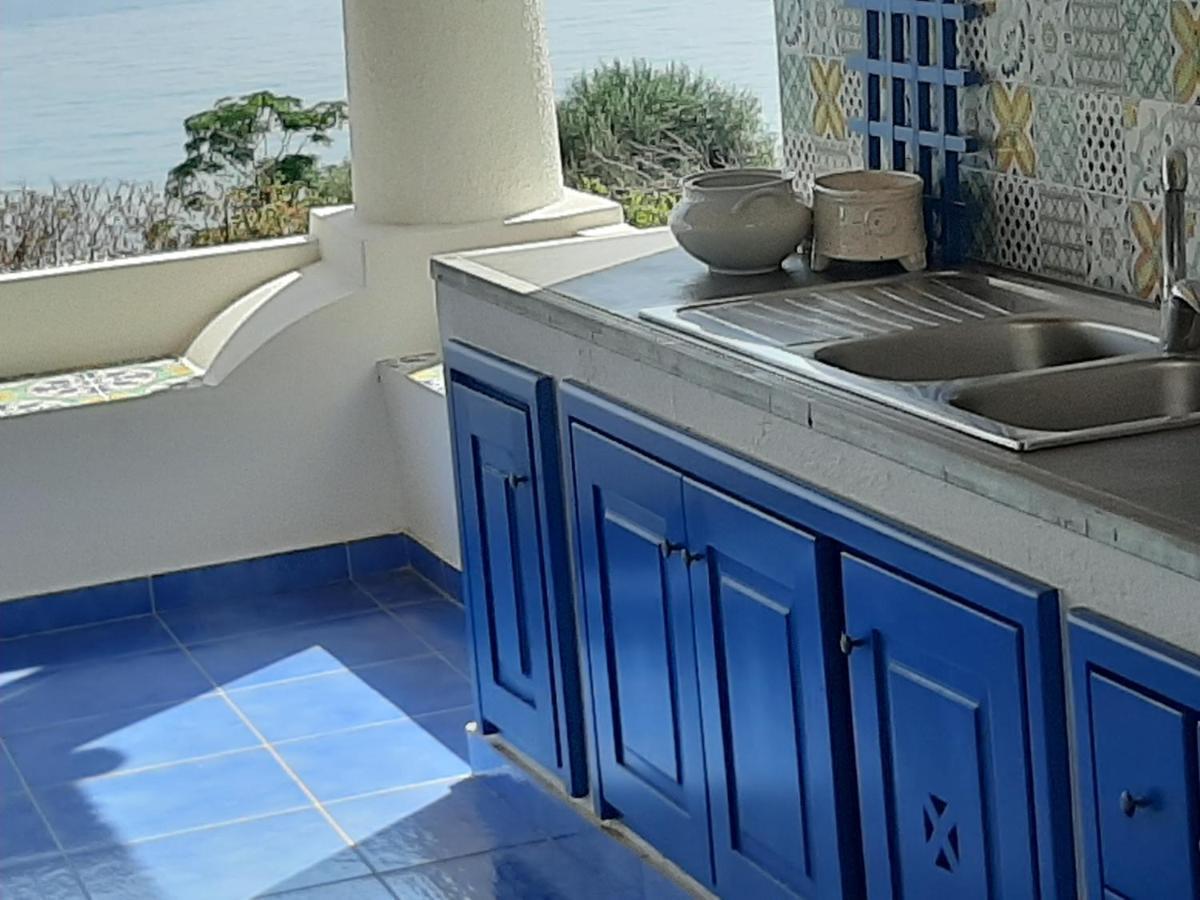 סנטה מרינה סלינה Villa Insolia מראה חיצוני תמונה
