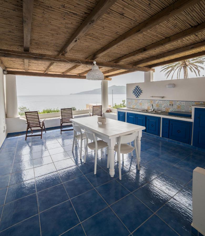 סנטה מרינה סלינה Villa Insolia מראה חיצוני תמונה