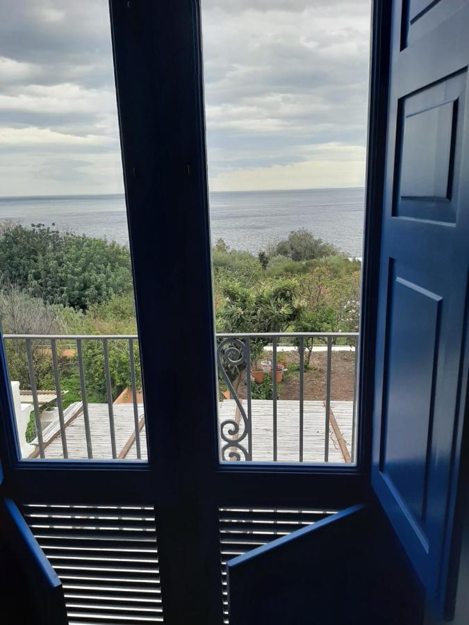 סנטה מרינה סלינה Villa Insolia מראה חיצוני תמונה