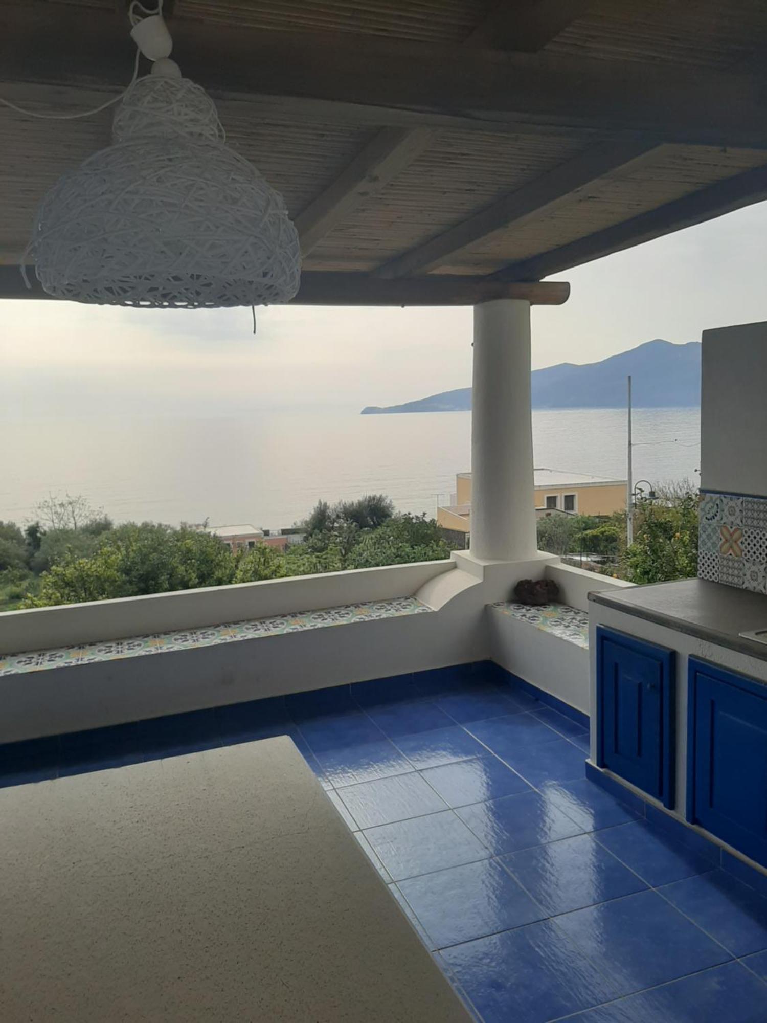 סנטה מרינה סלינה Villa Insolia חדר תמונה